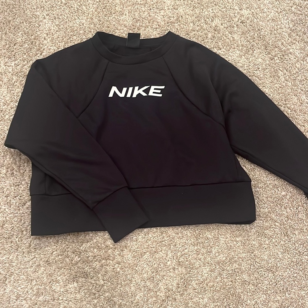 nike top